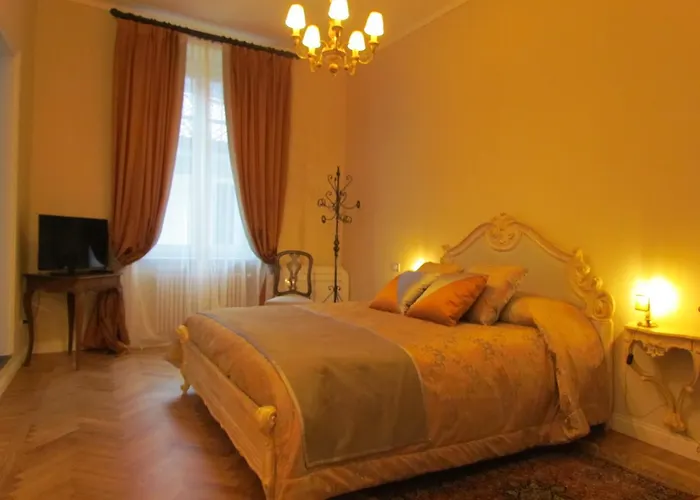 L'approdo Di Sant'agostino 4* Como