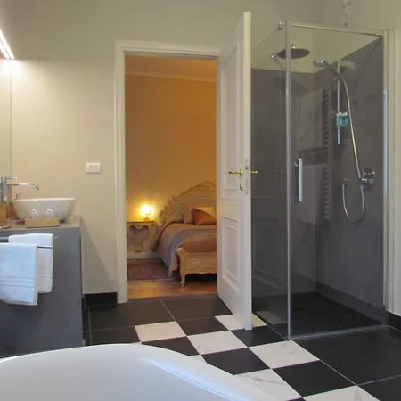 L'approdo Di Sant'agostino Como